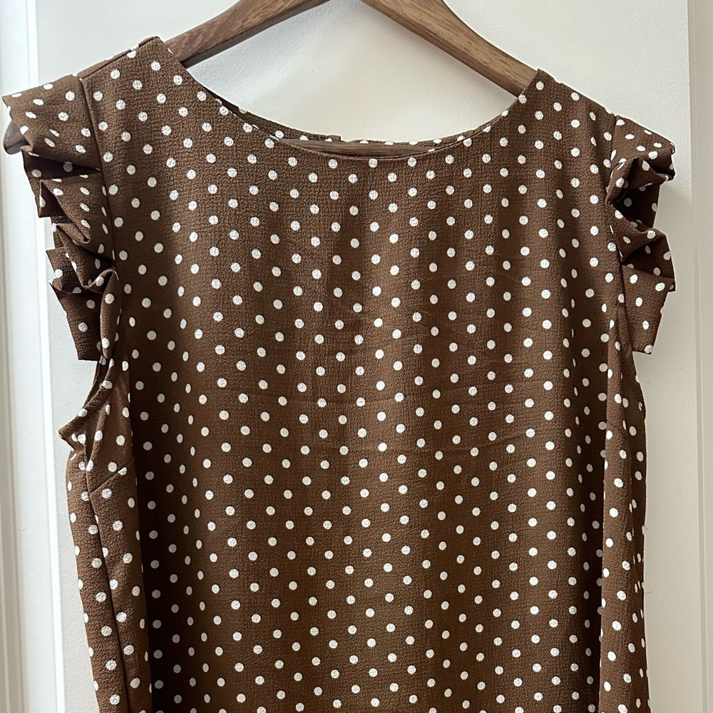 Cute polka dot top